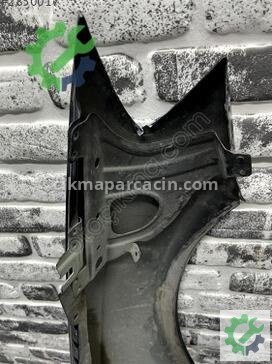 Mercedes-Benz E Serisi Sol Ön Çamurluk çıkma parça