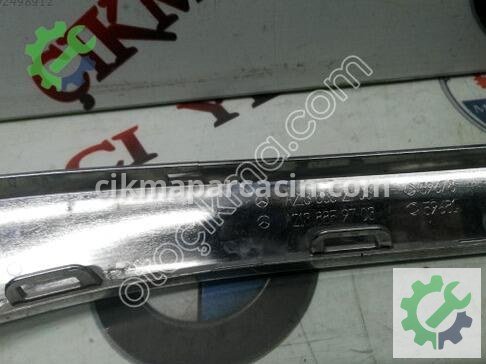 Mercedes-Benz E Serisi Tampon Izgara Çıtası A2138852103 çıkma parça