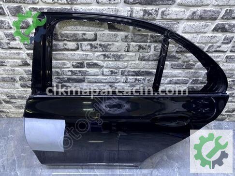 Mercedes-Benz E Serisi Sol Arka Kapı A2137320110 çıkma parça