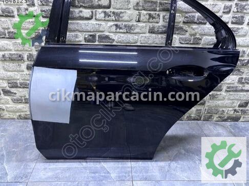 Mercedes-Benz E Serisi Sol Arka Kapı A2137320110 çıkma parça