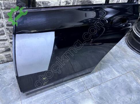 Mercedes-Benz E Serisi Sol Arka Kapı A2137320110 çıkma parça
