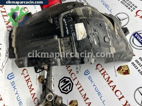 Mercedes-Benz E Serisi Davlumbaz çıkma parça