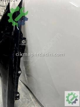 Mercedes-Benz E Serisi Sol Ön Çamurluk çıkma parça