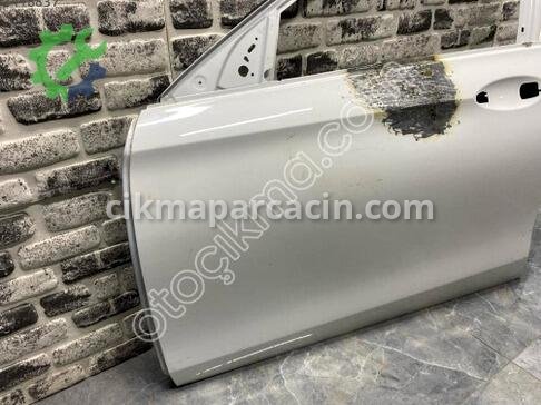 Mercedes-Benz E Serisi Sol Ön Kapı çıkma parça