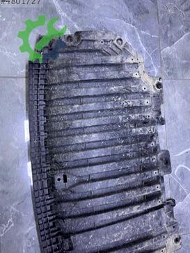 Mercedes-Benz E Serisi Ön Tampon A2145200600 çıkma parça