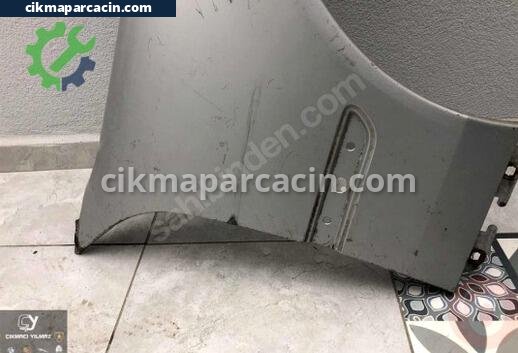 Mercedes-Benz C Serisi Sağ Ön Çamurluk çıkma parça