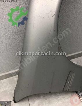 Mercedes-Benz C Serisi Sağ Ön Çamurluk A2158800218 çıkma parça