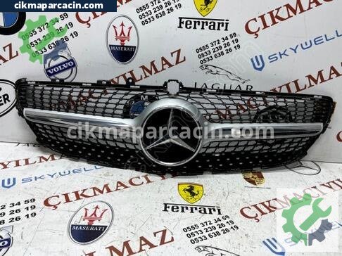 Mercedes-Benz CLS Ön Panjur çıkma parça