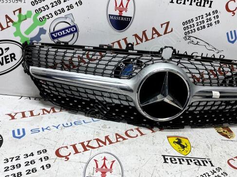 Mercedes-Benz CLS Ön Panjur çıkma parça