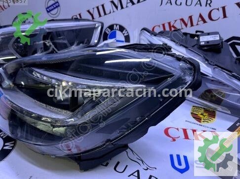 Mercedes-Benz CLS Sol Ön Far çıkma parça
