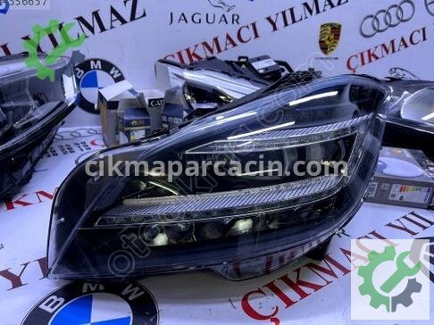 Mercedes-Benz CLS Sol Ön Far çıkma parça