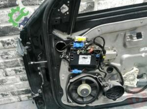 Mercedes w221 sağ ön kapı beyin w 221 çıkma yedek parça
