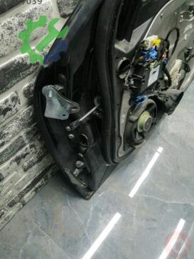 Mercedes-Benz S Serisi Beyin W2219007601 çıkma parça