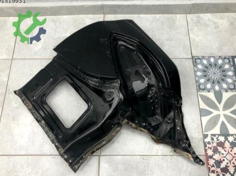 Mercedes-Benz S Serisi Sol Arka Çamurluk W2226370589 çıkma parça