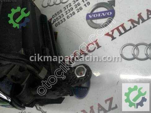 Mercedes-Benz S Serisi Sağ Ön Far A2239063405 çıkma parça