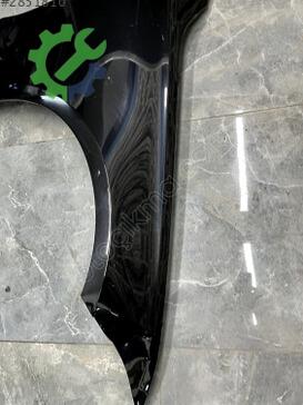 Mercedes-Benz S Serisi Sağ Ön Çamurluk çıkma parça