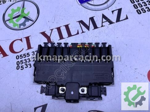 Mercedes-Benz S Serisi Sigorta Kutusu A2235408344 çıkma parça