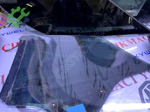 Mercedes-Benz E Serisi Kelebek Camı A2386703200 çıkma parça