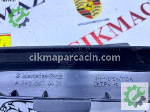 Mercedes-Benz EQB Davlumbaz A2438856401 çıkma parça