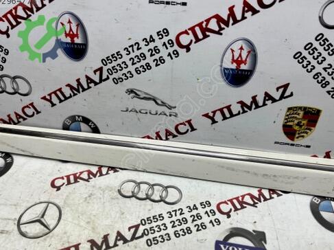 Mercedes-Benz B Serisi Kapı Çıtası A1696983562 çıkma parça
