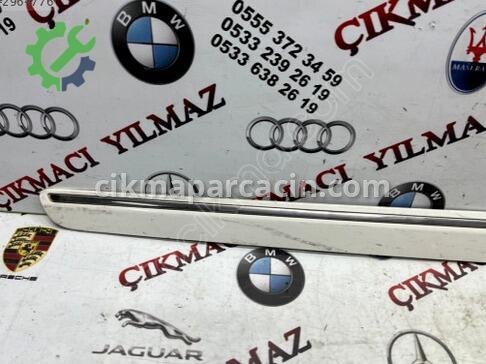 Mercedes-Benz B Serisi Kapı Çıtası A1696983562 çıkma parça