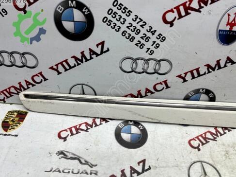 Mercedes-Benz B Serisi Kapı Çıtası A1696983562 çıkma parça