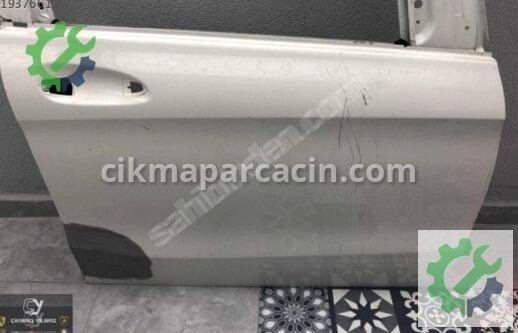 Mercedes-Benz B Serisi Sağ Ön Kapı çıkma parça