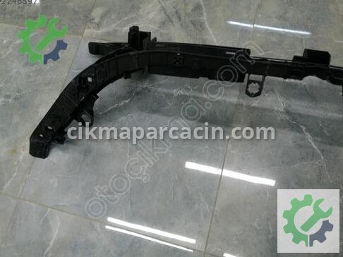Mercedes-Benz GLB Ön Panel A2476209700 çıkma parça
