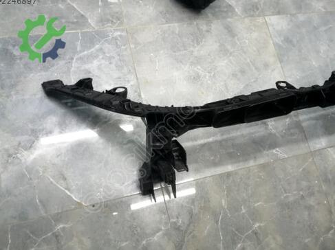 Mercedes-Benz GLB Ön Panel A2476209700 çıkma parça