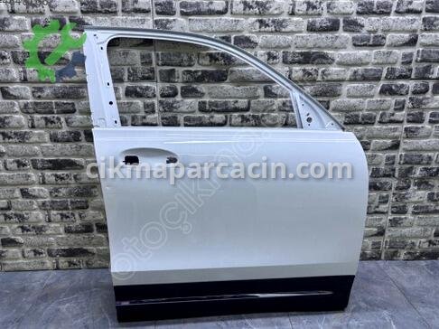 Mercedes-Benz GLB Sağ Ön Kapı çıkma parça
