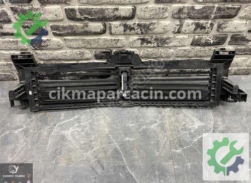 Mercedes-Benz GLB Ön Panel A2478854500 çıkma parça
