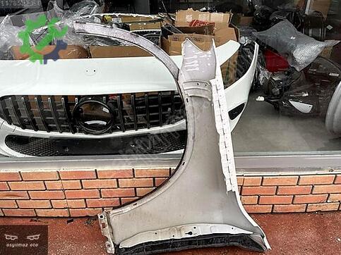 Mercedes-Benz E Serisi Sağ Ön Çamurluk A2538810243 çıkma parça