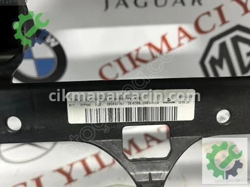 Mercedes-Benz AMG Torpido çıkma parça