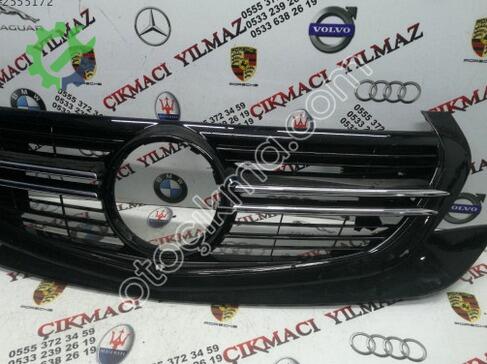 Mercedes-Benz EQC Ön Panjur çıkma parça