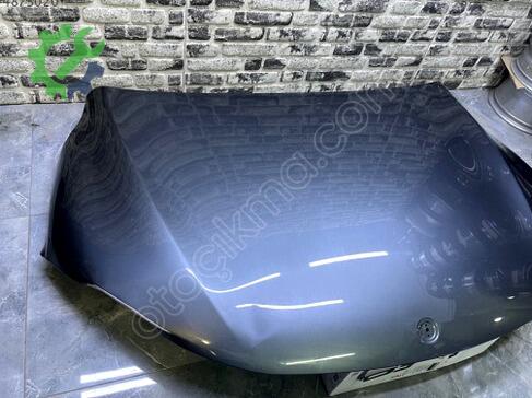 Mercedes-Benz EQE Ön Kaput çıkma parça