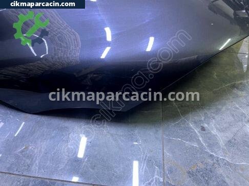 Mercedes-Benz EQE Ön Kaput çıkma parça
