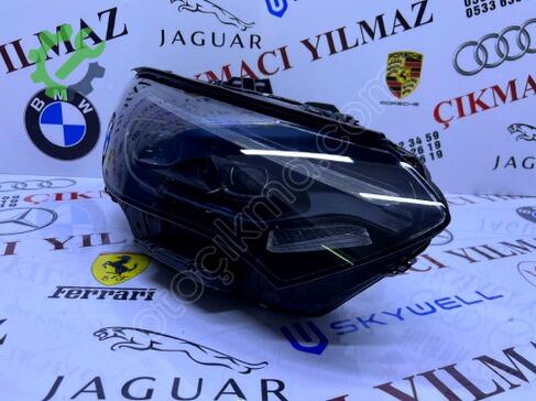 Mercedes-Benz EQE Sağ Ön Far çıkma parça
