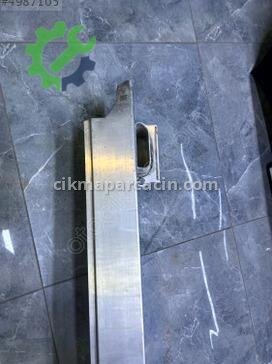 Mercedes-Benz EQE Arka Tampon Demiri A2956105400 çıkma parça