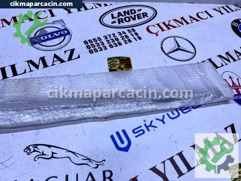 Mercedes-Benz EQS Cam Fitili çıkma parça
