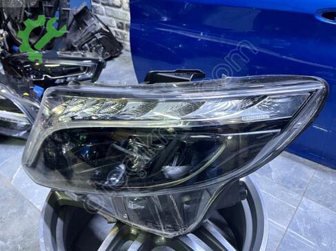 Mercedes-Benz Vito LED Far çıkma parça