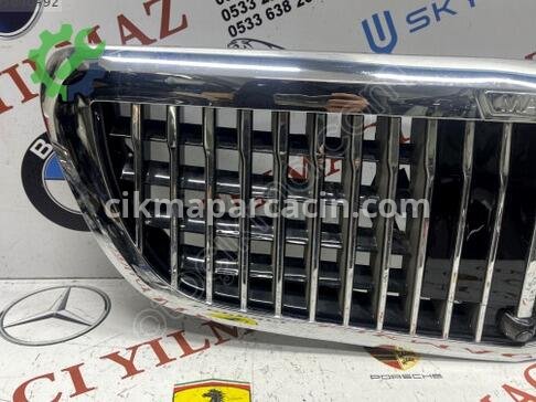 Mercedes-Benz Vito Ön Panjur çıkma parça