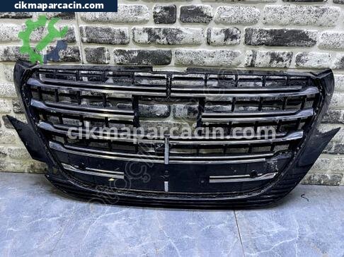 Mercedes-Benz Vito Ön Panjur çıkma parça