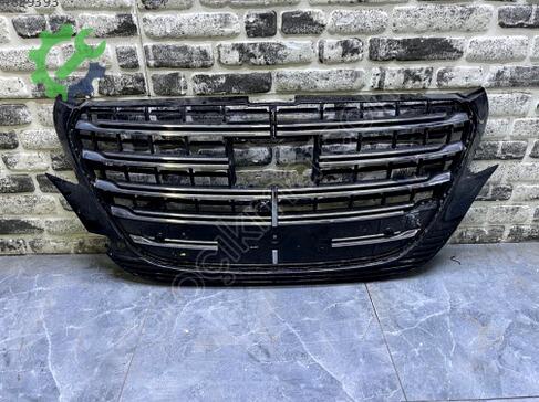 Mercedes-Benz Vito Ön Panjur A4478803704 çıkma parça