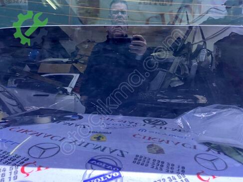 Mercedes-Benz Vito Sağ Yan Cam çıkma parça