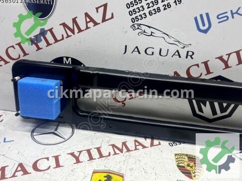 Mercedes-Benz G Serisi Ön Tampon Demiri çıkma parça