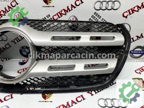Mercedes-Benz X Ön Panjur 623105XA0AB1 çıkma parça