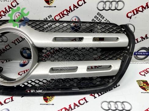 Mercedes-Benz X Ön Panjur 623105XA0AB1 çıkma parça