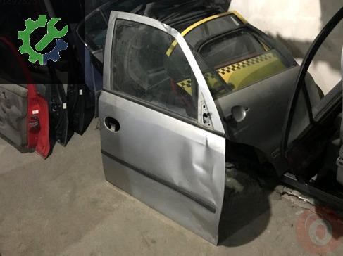 Opel Meriva Sağ Ön Kapı çıkma parça