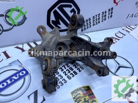 MG HS Taşıyıcı çıkma parça