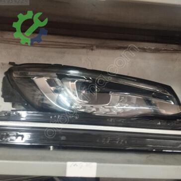 MG HS Far Camı çıkma parça